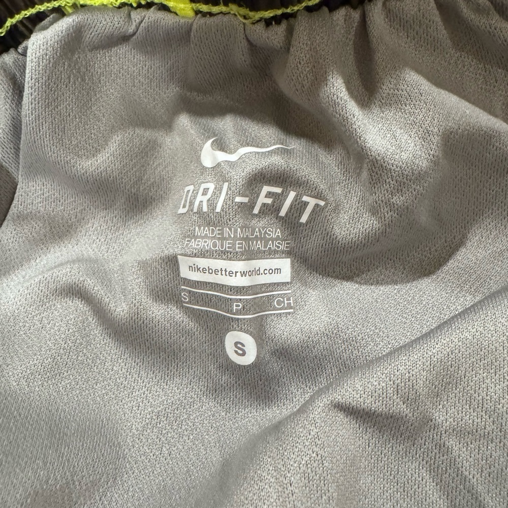 Women's NIKE Black and Yellow Patterned Shorts - Picture 3 of 5